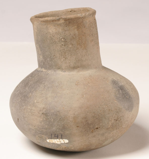 Native American pottery pot found 4e1b0