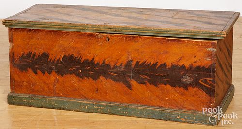 PAINTED PINE BLANKET CHEST 19TH 30d184