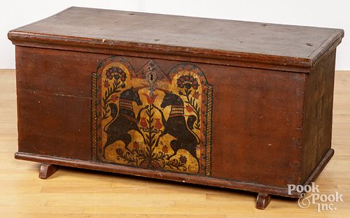 PENNSYLVANIA PAINTED DOWER CHEST  30d195