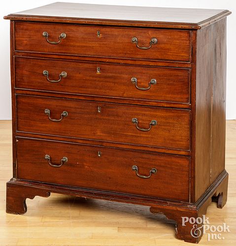 GEORGE III MAHOGANY CHEST OF DRAWERS,