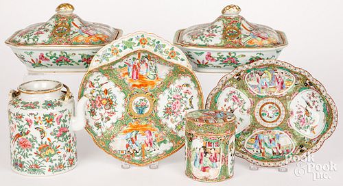 CHINESE EXPORT FAMILLE ROSE PORCELAINChinese 30d234