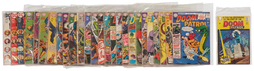 A GROUP OF SILVER AGE DC DOOM PATROL 30ad8c