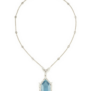 AQUAMARINE AND DIAMOND PENDANT