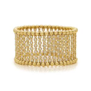 YELLOW GOLD AND DIAMOND BRACELET
Consisting