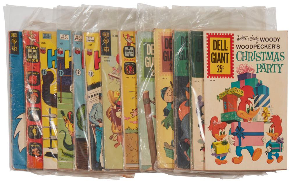 A GROUP OF HARVEY DELL GIANT COMICSA 30aea8