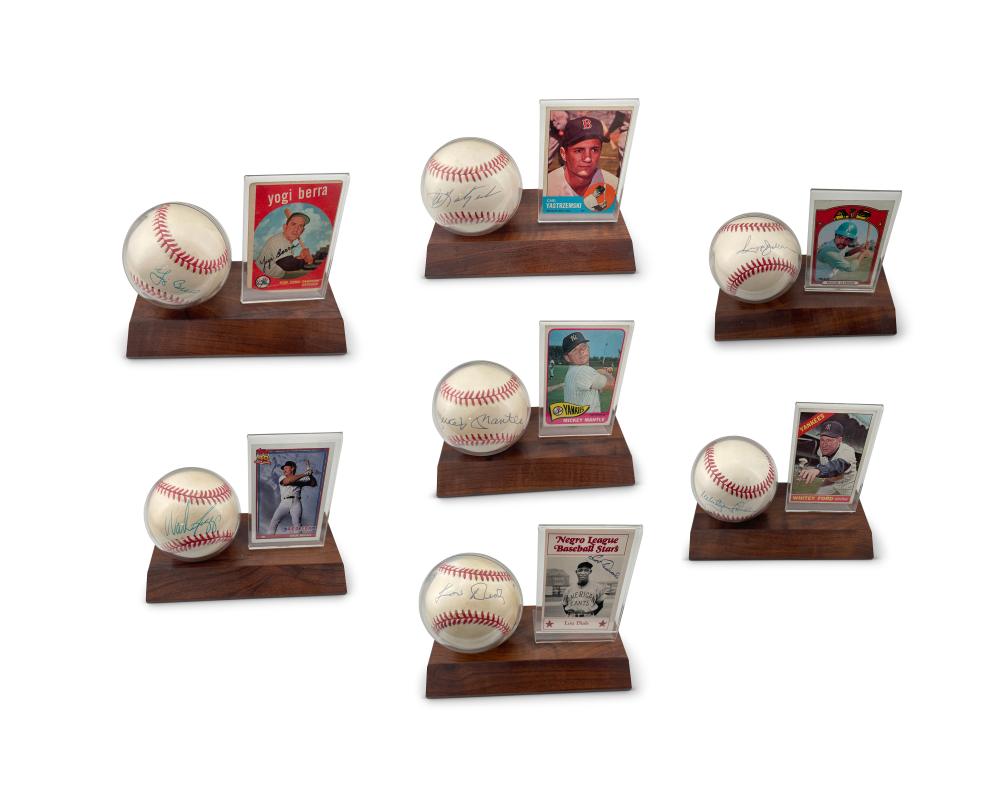 A GROUP OF BASEBALL COLLECTIBLES