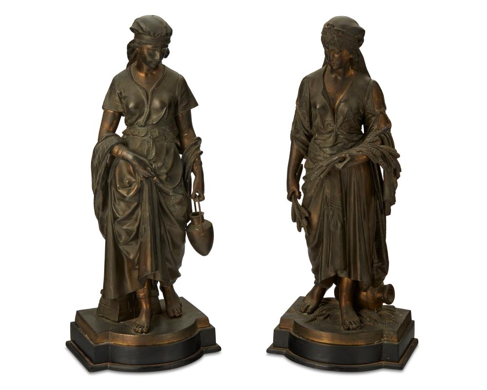 A PAIR OF FRENCH BRONZE STATUESA