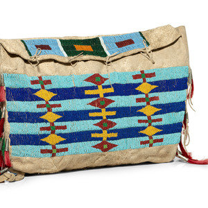 Sioux Beaded Hide Possible Bag
ca