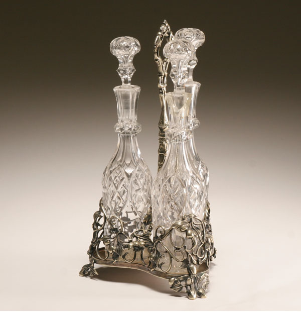 Victorian silver and glass decanter 4deba