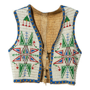 Plains Beaded Hide Vest early 20th 30b344