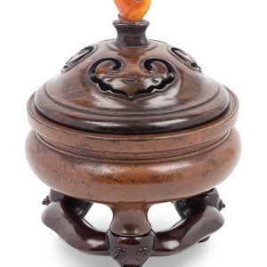 A Chinese Bronze Tripod Incense 30b45d