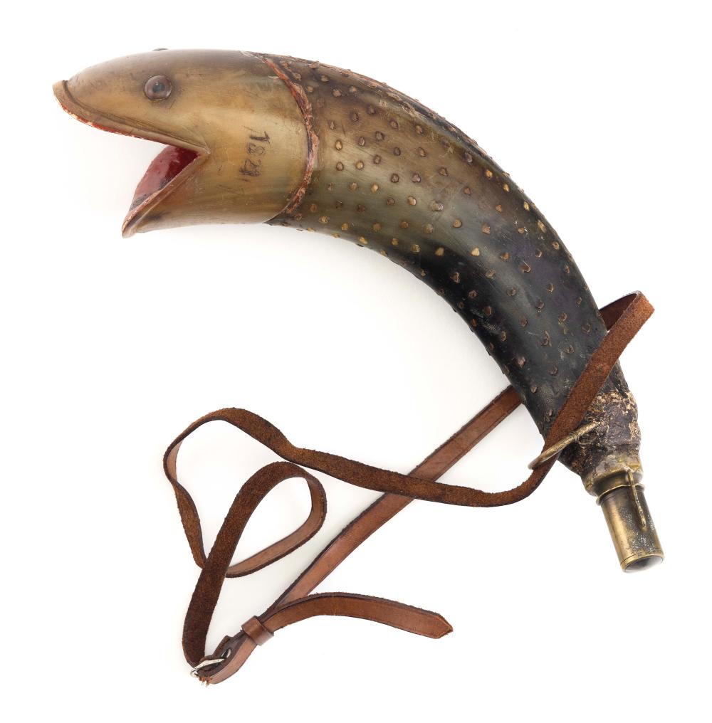 FISH-FORM POWDER HORN 19TH CENTURY