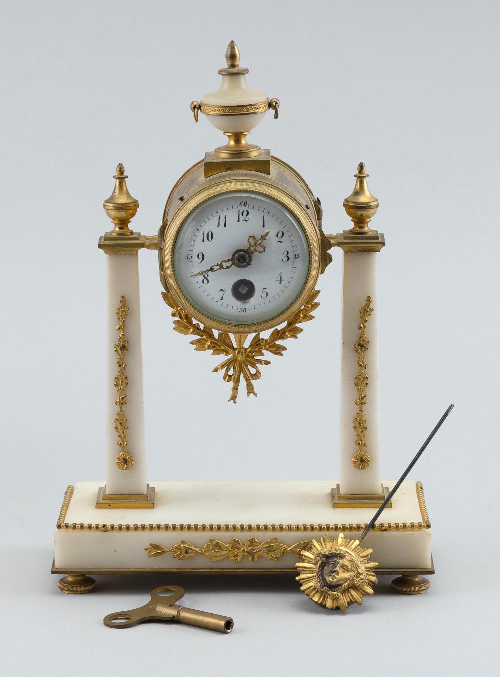 FRENCH SHELF CLOCK 19TH CENTURY 30b5ba