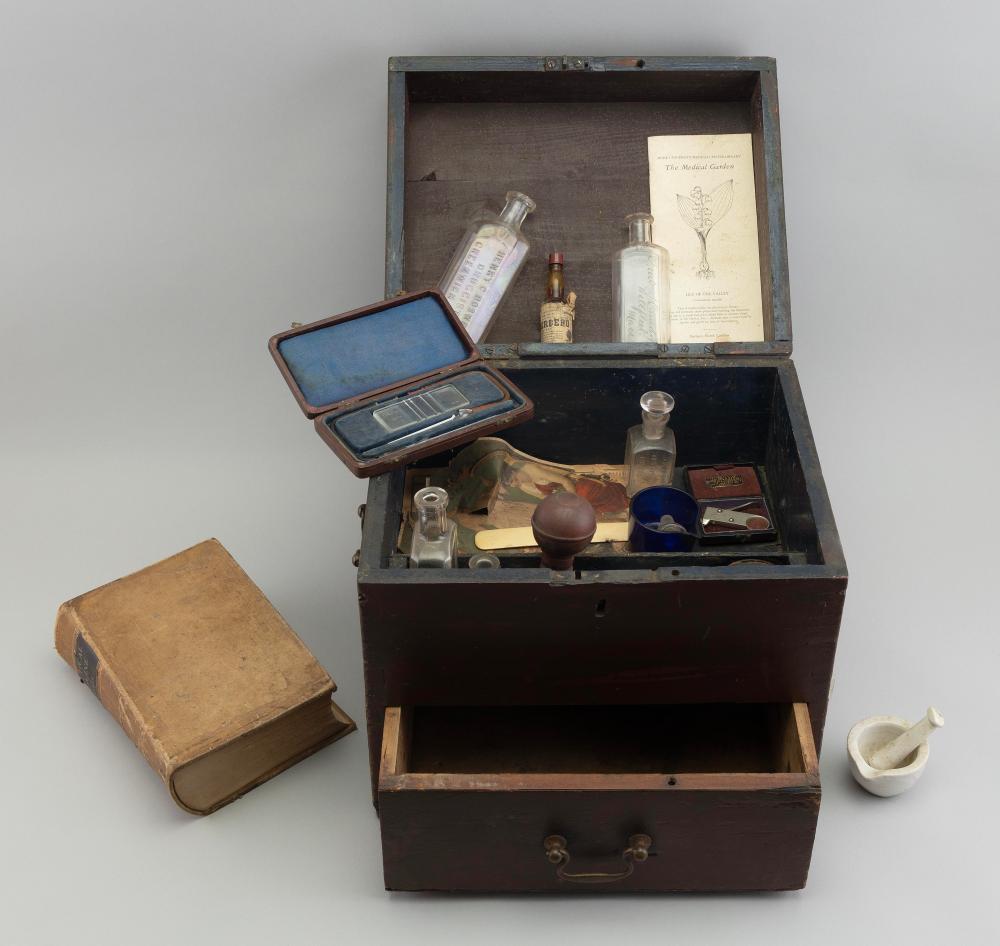 SHIP’S MEDICINE CHEST 19TH CENTURY