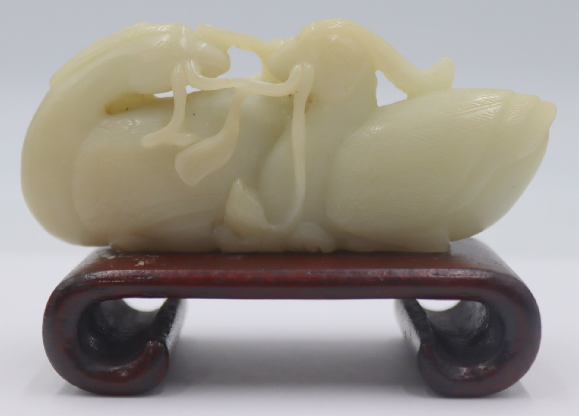 CHINESE DUCK AND LOTUS JADE CARVING  30b85d