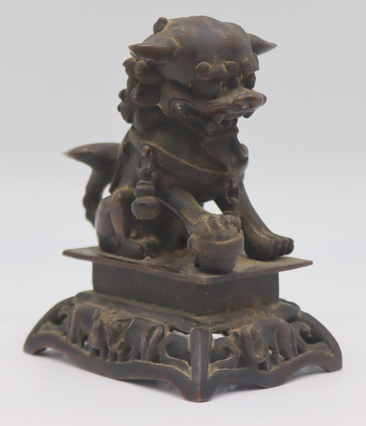 ANTIQUE CHINESE BRONZE FOO DOG. Antique