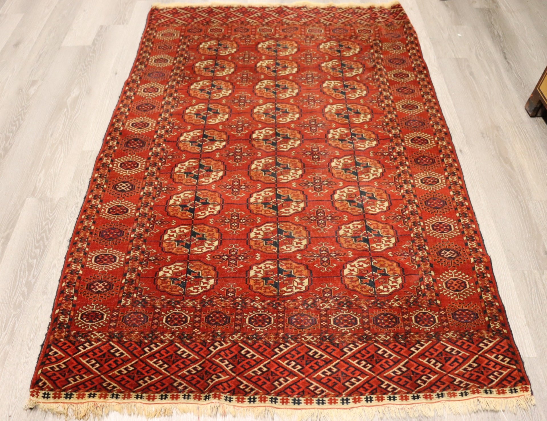 VINTAGE & FINELY HAND KNOTTED BOKHARA