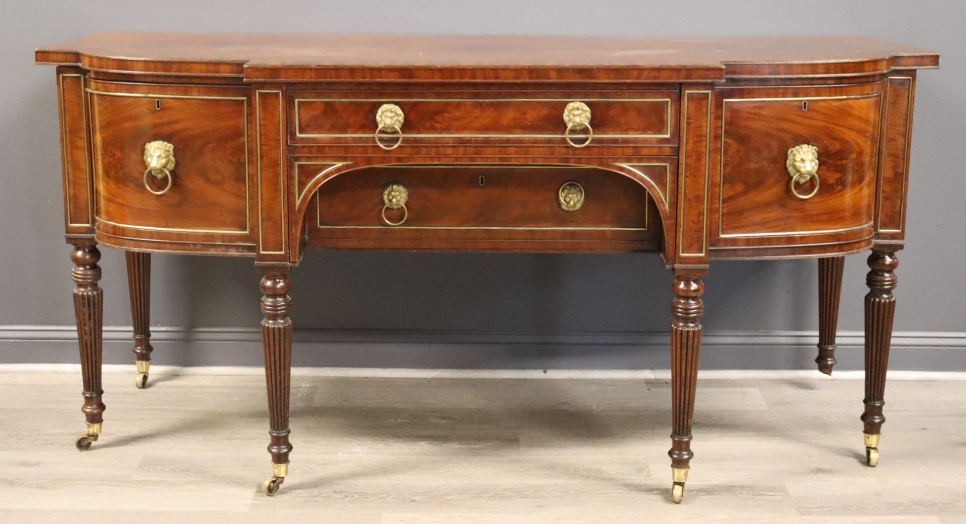 REGENCY MAHOGANY BRASS INLAID SIDEBOARD 30b8d6