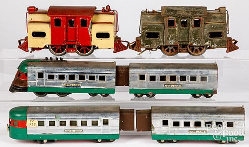 TWO LIONEL STANDARD GAUGE TRAIN 30e3dd