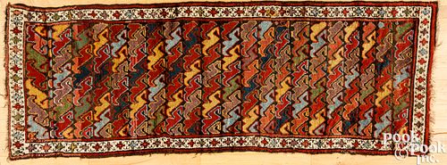 KURDISH CARPET EARLY 20TH C Kurdish 30e446