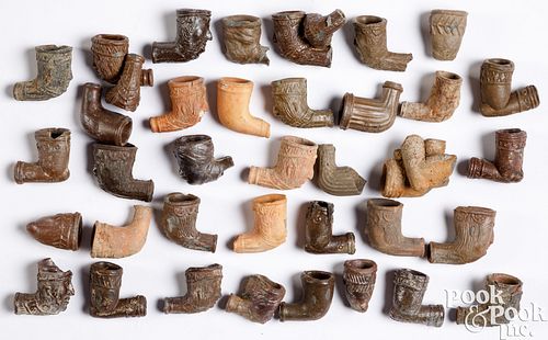 COLLECTION OF CLAY PIPESCollection 30e583