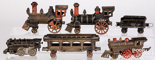 CAST IRON TRAINSCast iron trains  30e7ab