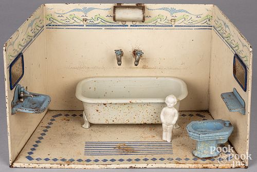 TIN TOY BATHROOMTin toy bathroom, with