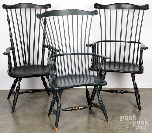 THREE FANBACK WINDSOR ARMCHAIRS Three 30ea29