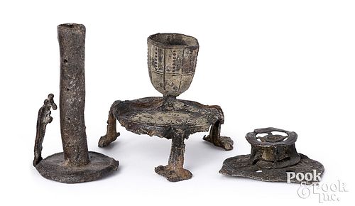 ENGLISH PEWTER TRIPOD TIN CANDLESTICKEnglish