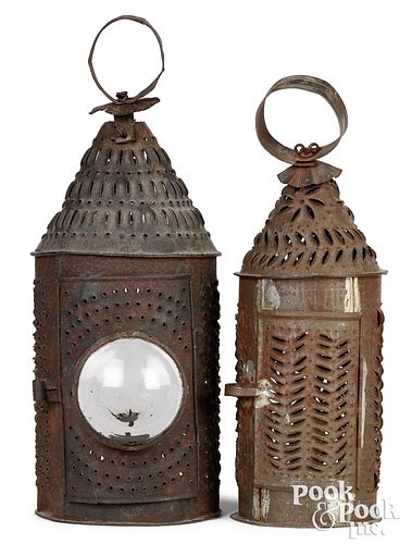 AMERICAN PUNCHED TIN CARRY LANTERN  30ed26