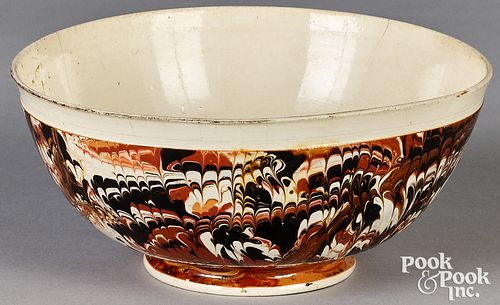 MOCHA BOWL, 19TH C., WITH MARBLEIZED