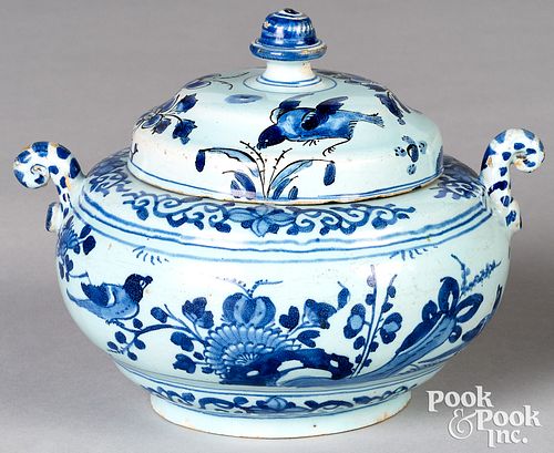 DELFTWARE BLUE AND WHITE COVERED SUGAR,