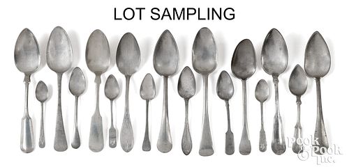 LARGE GROUP OF ANTIQUE PEWTER SPOONS.Large