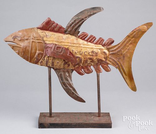 CONTEMPORARY TIN FISH MADE FROM 30eefc