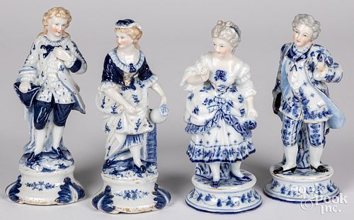 TWO PAIRS OF PORCELAIN FIGURES  30f16a