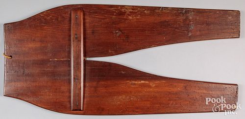 PINE SEAMSTRESS BOARD 19TH C Pine 30f1cc