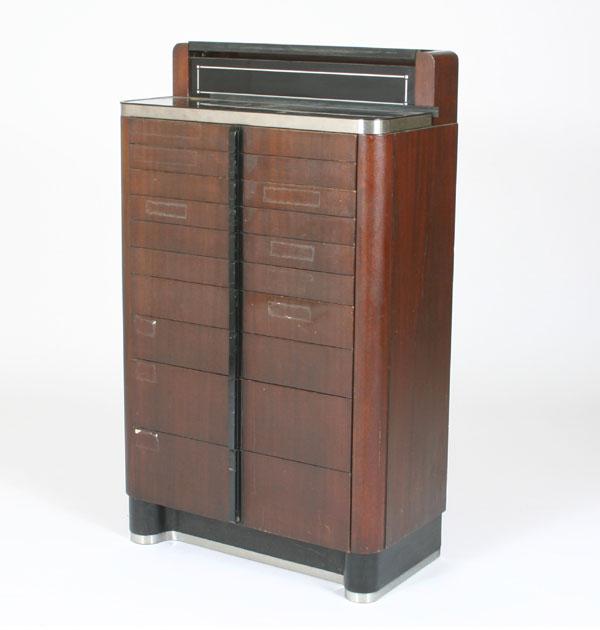 Deco American Cabinet Co. dental