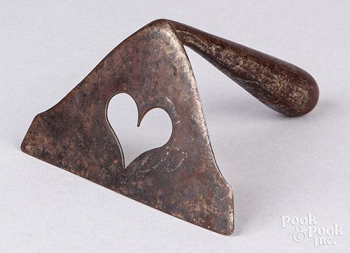 WROUGHT IRON DOUGH SCRAPER, 19TH C.Wrought