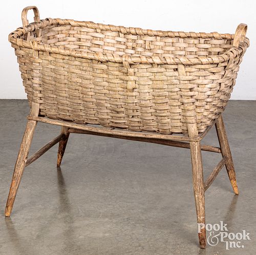 PAINTED FIELD BASKET, 19TH C.Painted