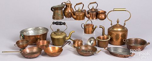 MINIATURE BRASS AND COPPER COOKWARE.Miniature