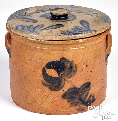 PENNSYLVANIA STONEWARE LIDDED CROCK  30f680