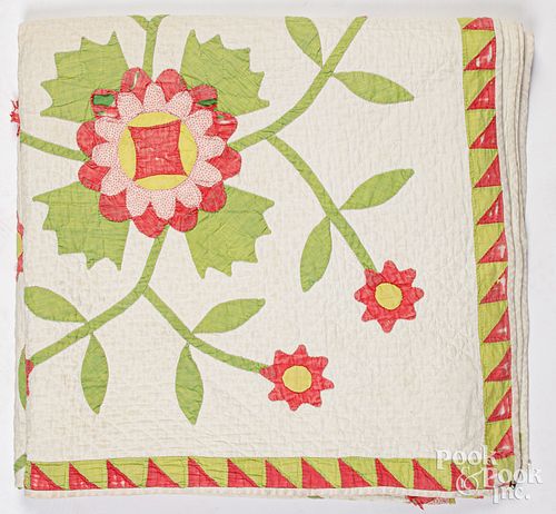 TWO FLORAL APPLIQU QUILTS 19TH 30f6a2