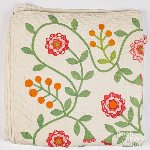 TWO FLORAL APPLIQUé QUILTS, 19TH