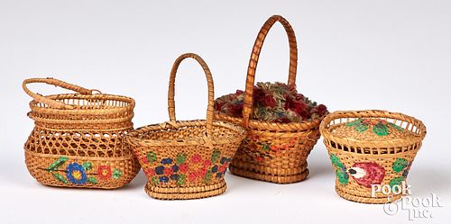 FOUR MINIATURE PAINTED WOVEN BASKETS  30f72d