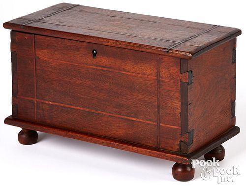 MINIATURE WALNUT BLANKET CHEST  30f72e