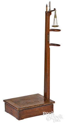 MAHOGANY JOCKEY SCALE 19TH C Mahogany 30f82a