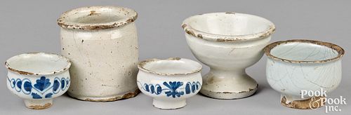 FIVE DELFTWARE OINTMENT JARS, 17TH