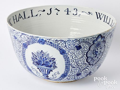 ENGLISH DELFTWARE MARRIAGE BOWLLarge 30f887