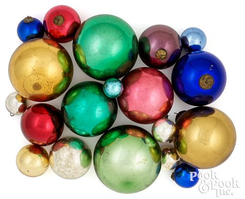 NINETEEN KUGEL BALL CHRISTMAS ORNAMENTSNineteen