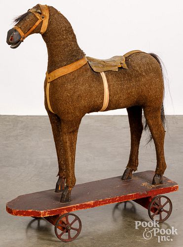LARGE HORSE PULL TOY LATE 19TH 30d552